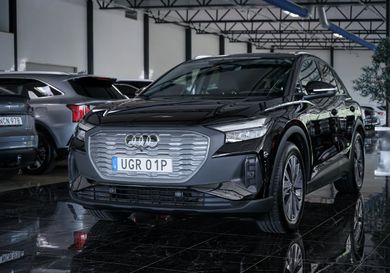 Audi Q4, 2023