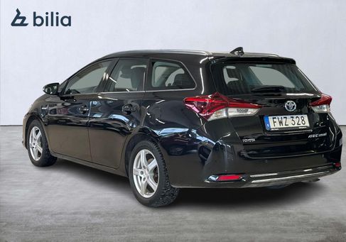 Toyota Auris Touring Sports, 2016