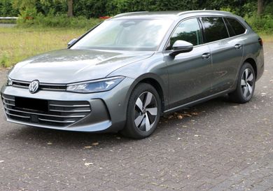 Volkswagen Passat Variant, 2025