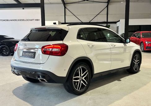 Mercedes-Benz GLA 220, 2019