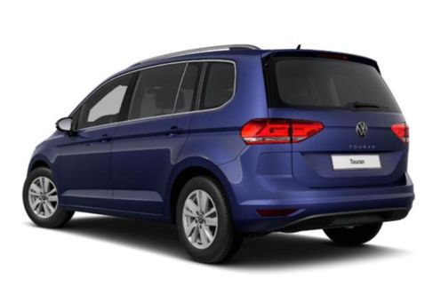 Volkswagen Touran, 2023 3