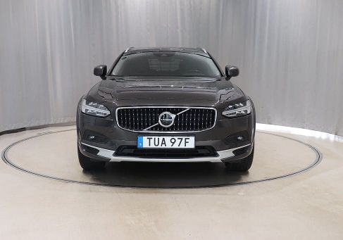 Volvo V90 Cross Country, 2021