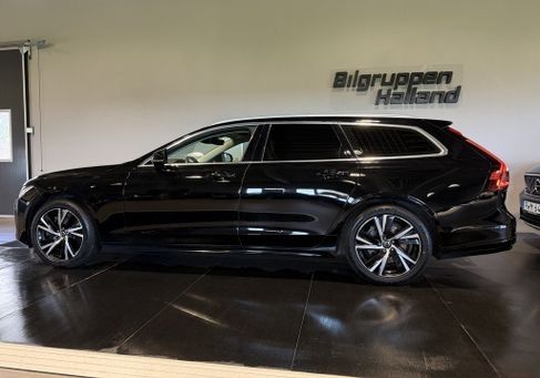 Volvo V90, 2021