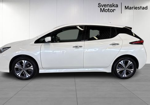 Nissan Leaf, 2021 3
