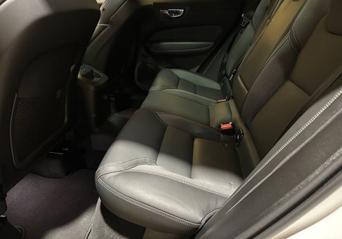 Volvo XC60, 2025 3