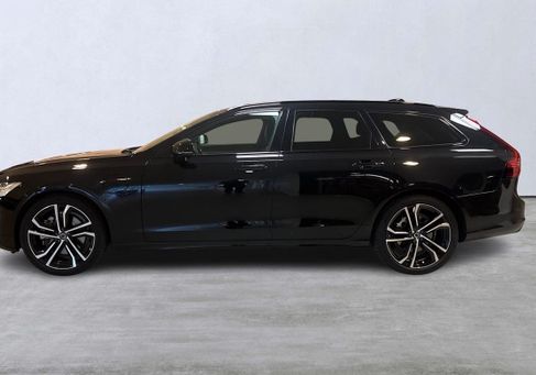 Volvo V90, 2025