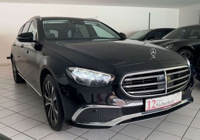 Mercedes-Benz E 220, 2022