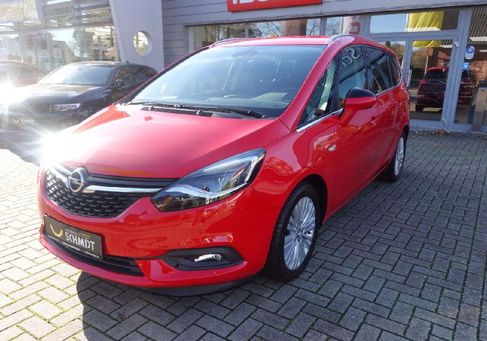Opel Zafira, 2018