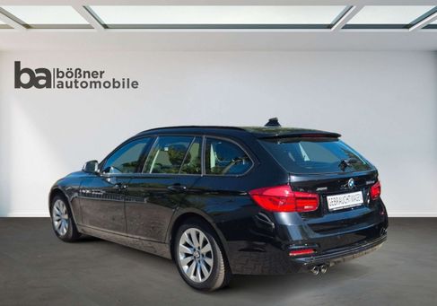 BMW 330, 2019