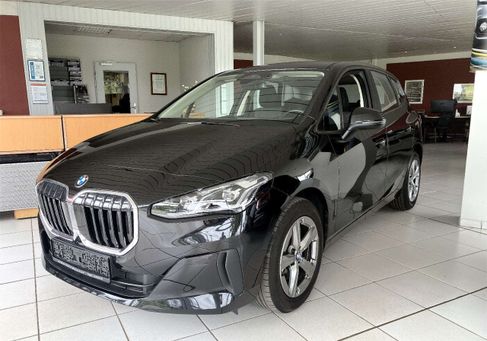 BMW 218, 2022 3