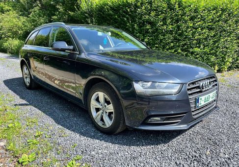 Audi A4, 2012