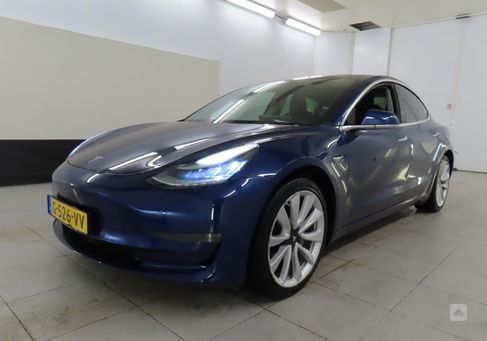 Tesla Model 3, 2019