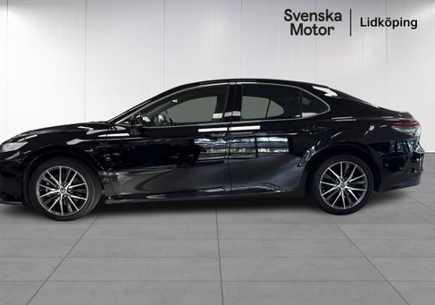 Toyota Camry, 2023 3