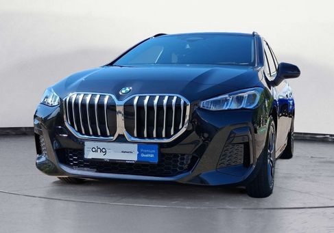 BMW 220, 2025 2