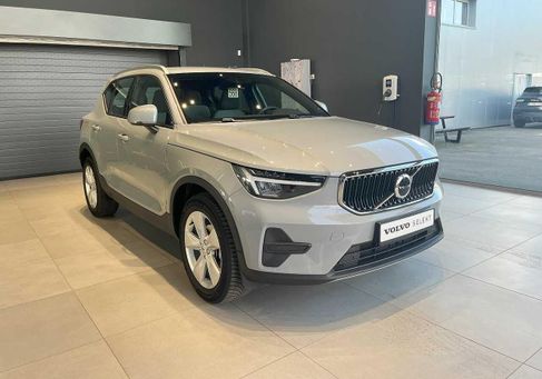 Volvo XC40, 2023 3
