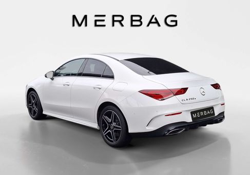 Mercedes-Benz CLA 250, 2022