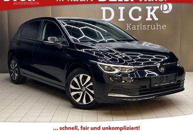 Volkswagen Golf, 2023