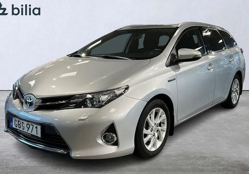 Toyota Auris Touring Sports, 2015