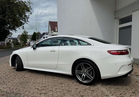 Mercedes-Benz E 220, 2020