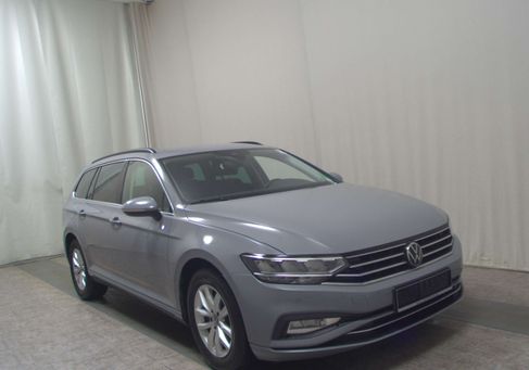 Volkswagen Passat Variant, 2024 3