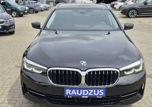 BMW 520, 2022