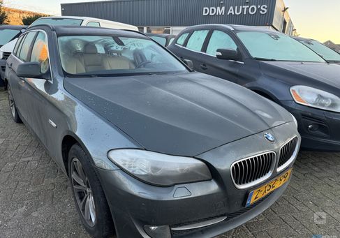 BMW 520, 2011