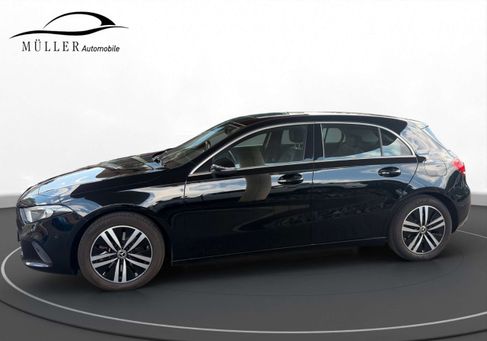 Mercedes-Benz A 250, 2023