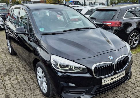 BMW 218, 2021 2