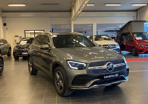 Mercedes-Benz GLC 300, 2021 3