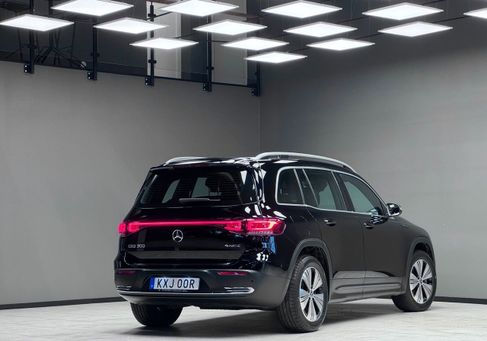 Mercedes-Benz EQB, 2023