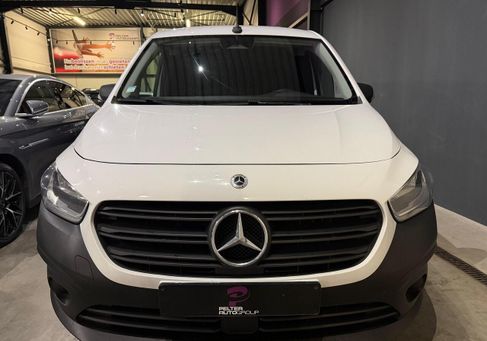 Mercedes-Benz, 2022 2