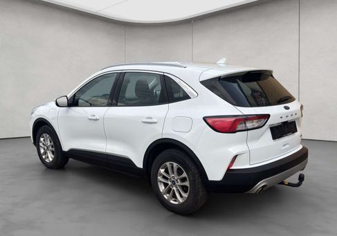 Ford Kuga, 2022