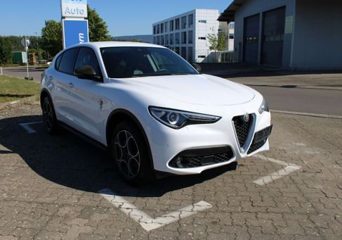 Alfa Romeo Stelvio, 2018