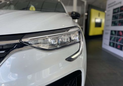 Renault Arkana, 2021 3