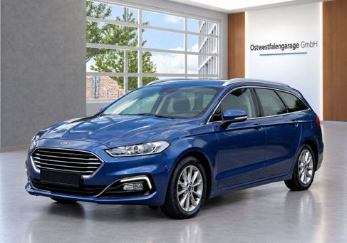 Ford Mondeo, 2022 3