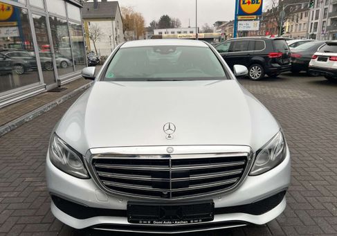 Mercedes-Benz E 350, 2017