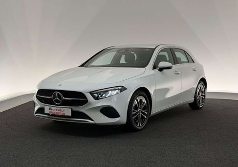 Mercedes-Benz A 180, 2023