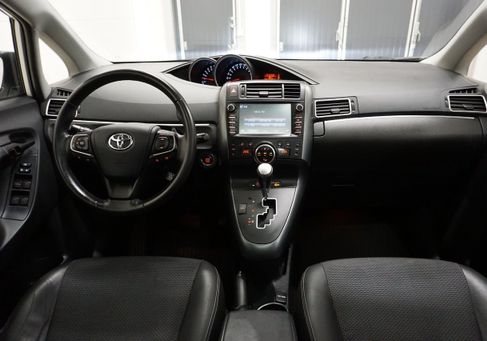 Toyota Verso, 2016