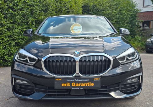 BMW 118, 2023