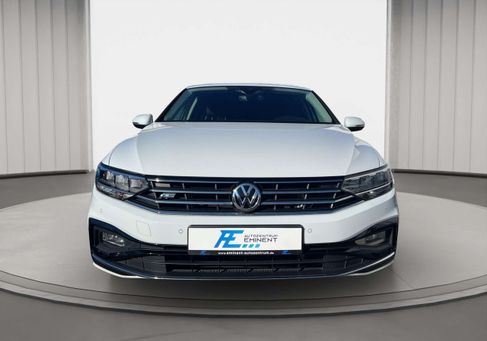 Volkswagen Passat, 2020