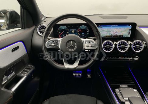 Mercedes-Benz GLA 250, 2021