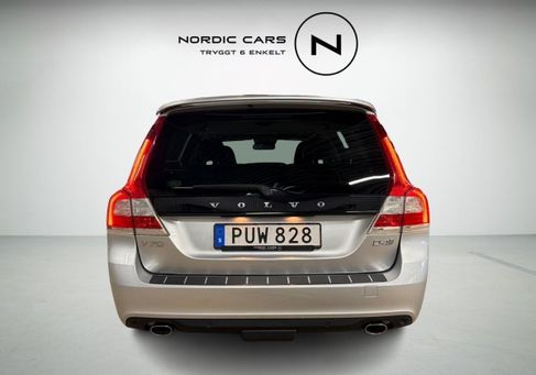 Volvo V70, 2016