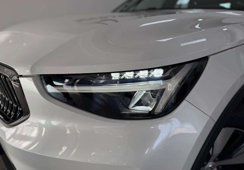 Volvo XC40, 2022 3