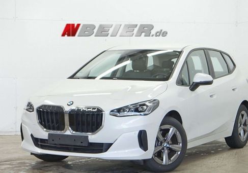 BMW 218, 2024
