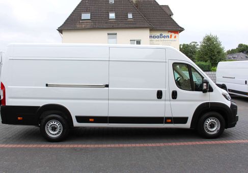 Peugeot Boxer, 2025
