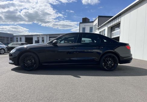 Audi A4, 2022 2