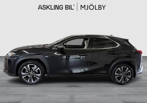 Lexus UX, 2019 3