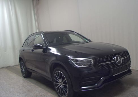 Mercedes-Benz GLC 300, 2020