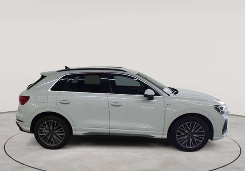 Audi Q3, 2022