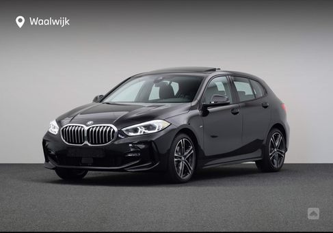 BMW 118, 2023